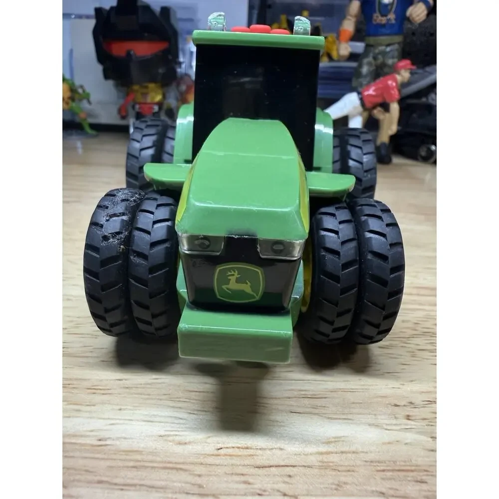 Sunny Days John Deere Tractor with Sounds and Lights Plastic Working 5
